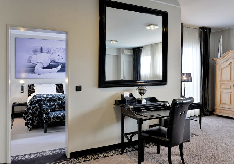 Stage 47 Hotel 4*